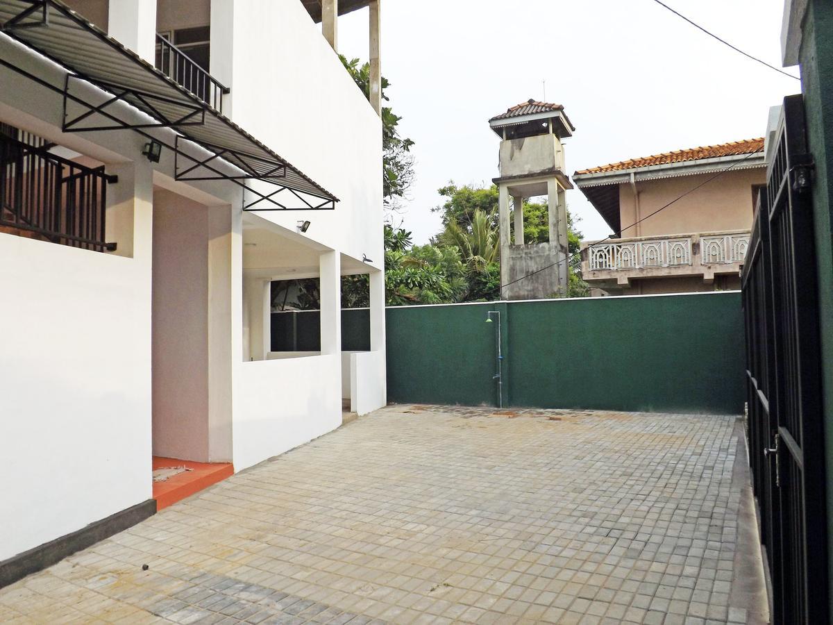 Hotel Diana Hikkaduwa Bagian luar foto