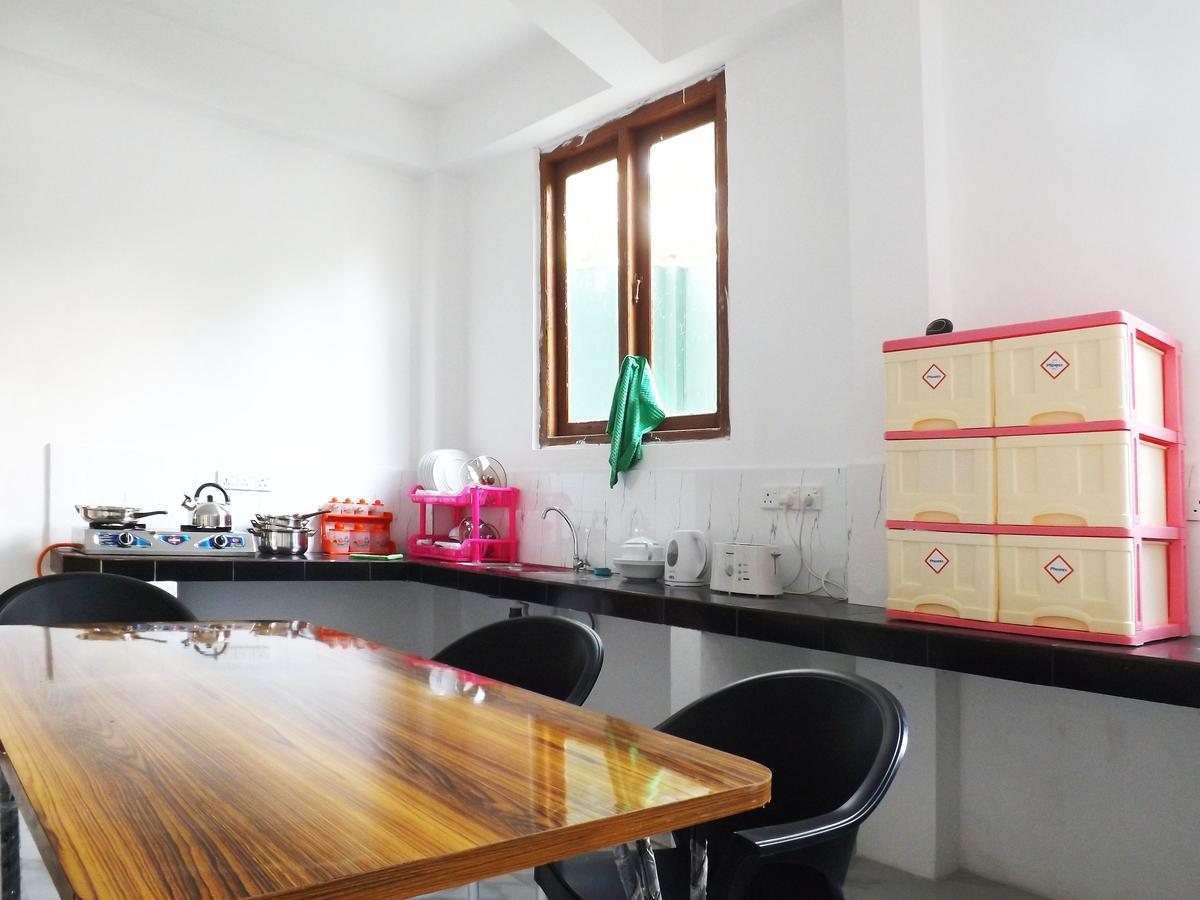 Hotel Diana Hikkaduwa Bagian luar foto
