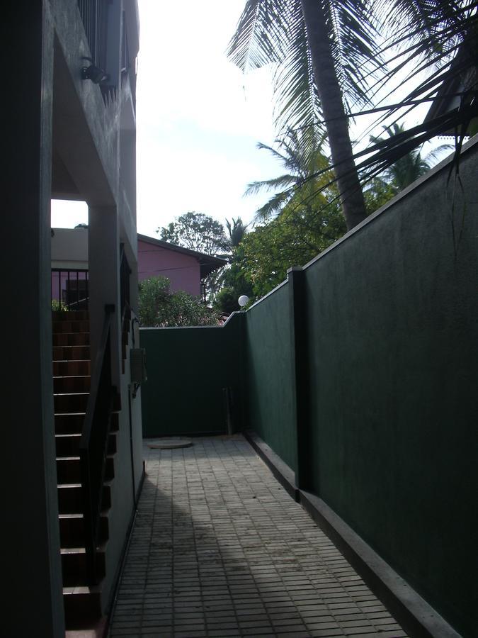Hotel Diana Hikkaduwa Bagian luar foto