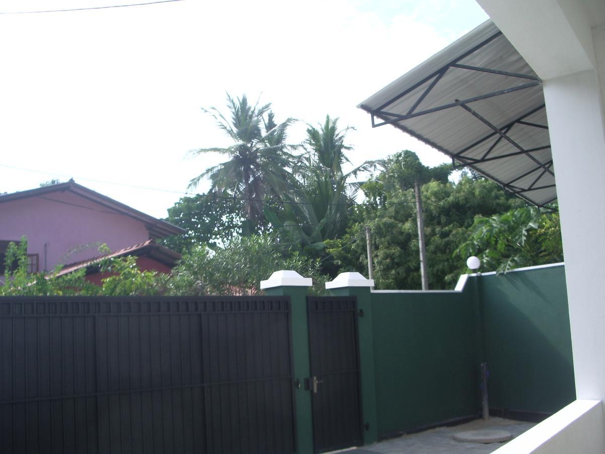 Hotel Diana Hikkaduwa Bagian luar foto