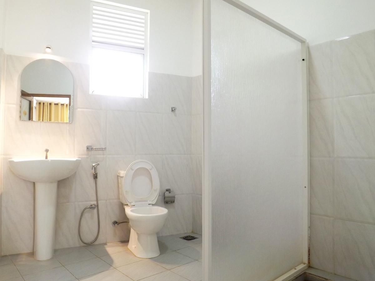 Hotel Diana Hikkaduwa Bagian luar foto